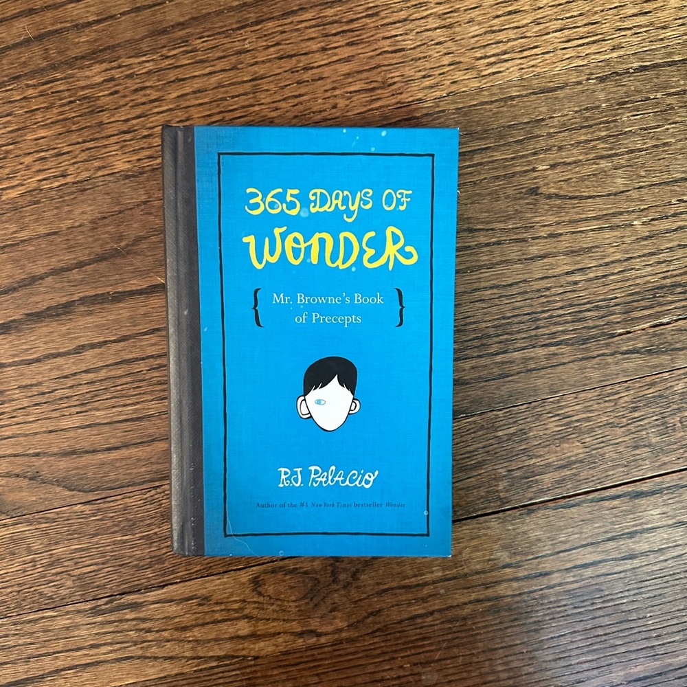 365 days of wonder book r.j. Palacio hardcover
